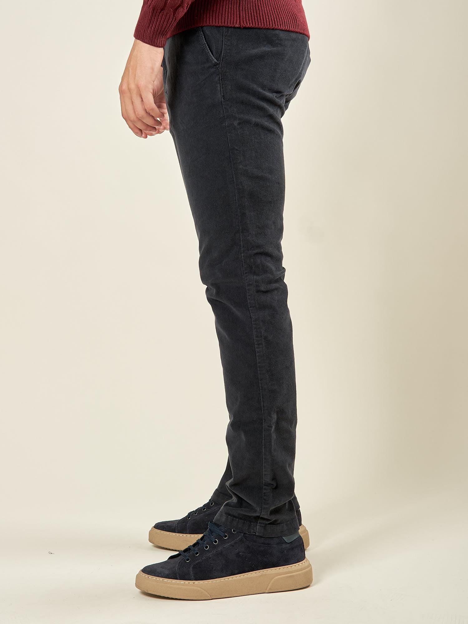 Pantalone Uomo Invernale in Velluto 1000 Righe. Eleganza Classica e Comfort Moderno. M49436 BLU GUY