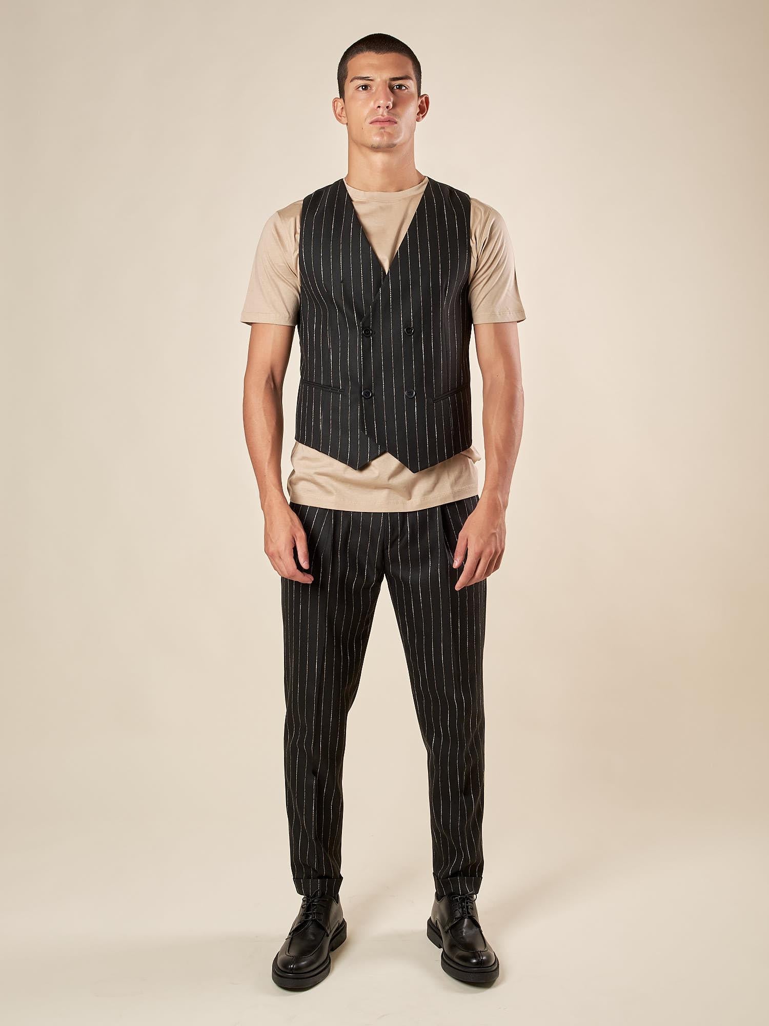 Gilet da Uomo Doppio Petto in Tessuto Gessato  Eleganza Sartoriale con Tasche a Frisi. OE12W5I01 NERO OVER-D