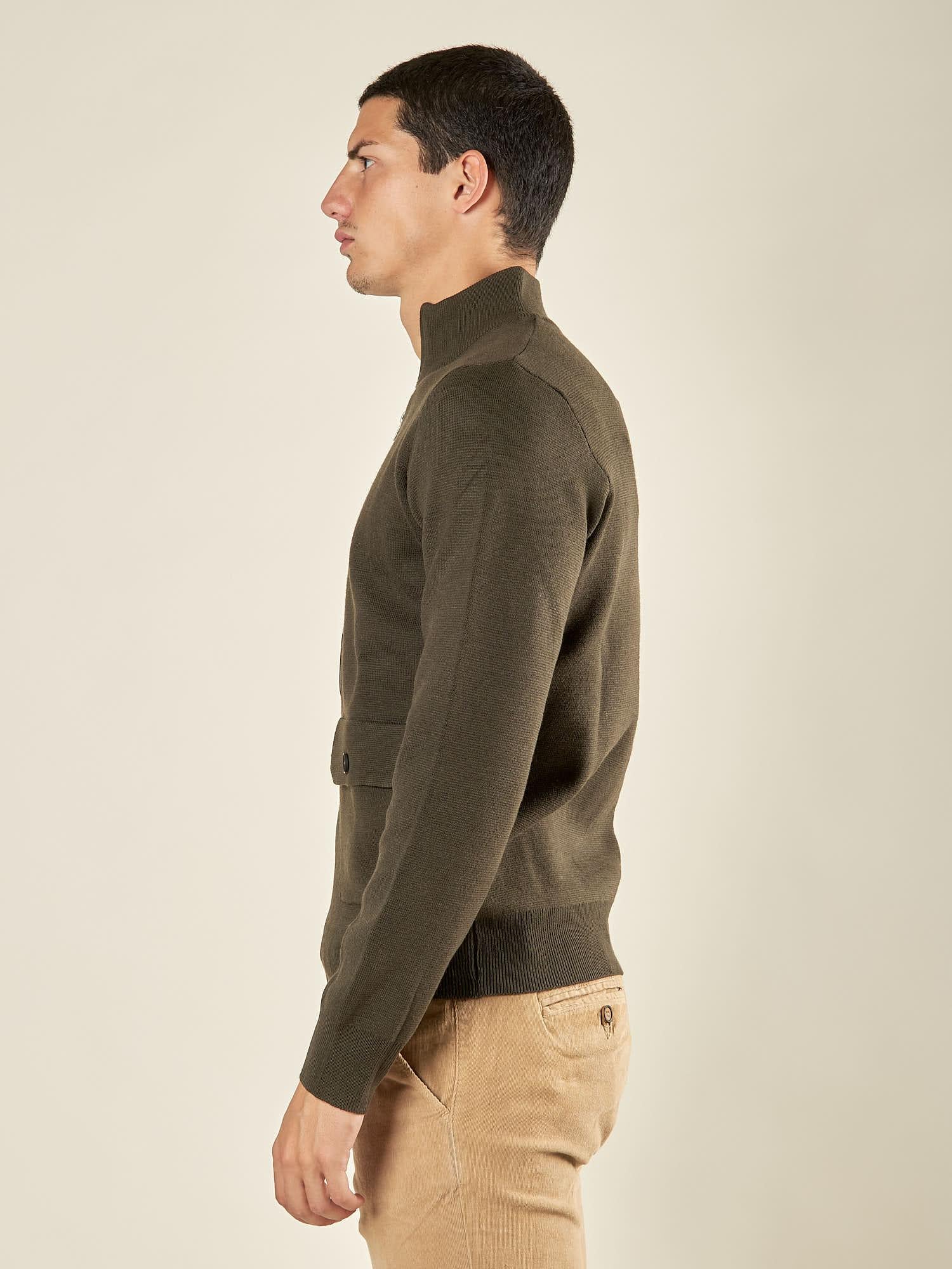 Maglia da Uomo Invernale in Misto Lana con Zip e Tasche con Pattine. Calda, Elegante e Funzionale. CON4061225 FOREST CONSENSO