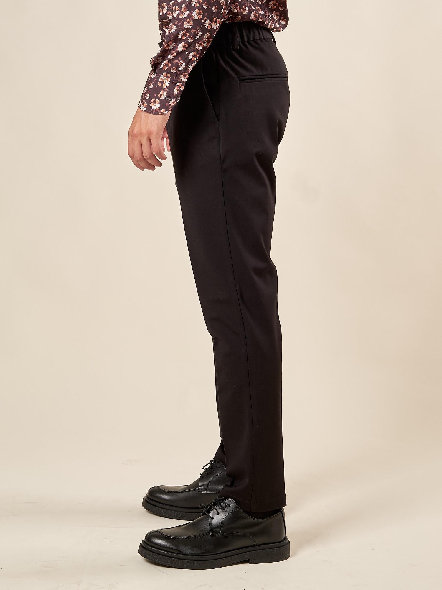 Pantalone da Uomo in Punto Milano Tasche allAmericana Passacinta ed Elastico Dietro per Comfort e Stile. OE1F2W5P26 NERO OVER-D