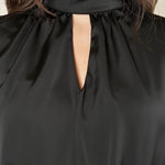 Abito donna corto in raso. Maniche lunghe, effetto portafoglio. AB003442 NERO ARTIGLI