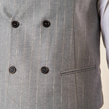 Gilet da Uomo Doppio Petto in Tessuto Gessato  Eleganza Sartoriale con Tasche a Frisi OE12W5I01 GRIGIO OVER-D