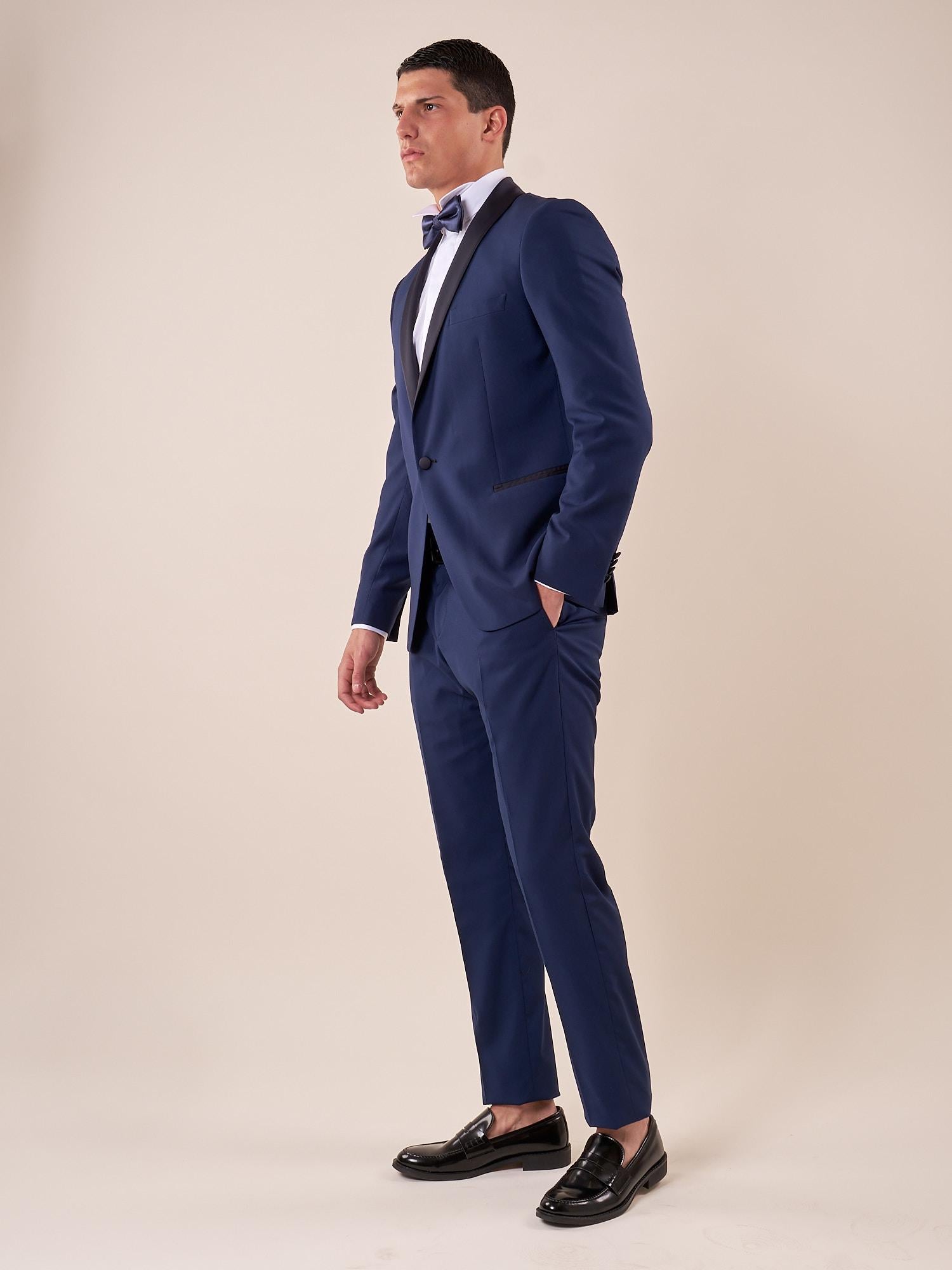 Abito smoking cerimonia elegante giacca monopetto uomo. TM/NAPOLIPRS AVION ITALIAN FORMAT