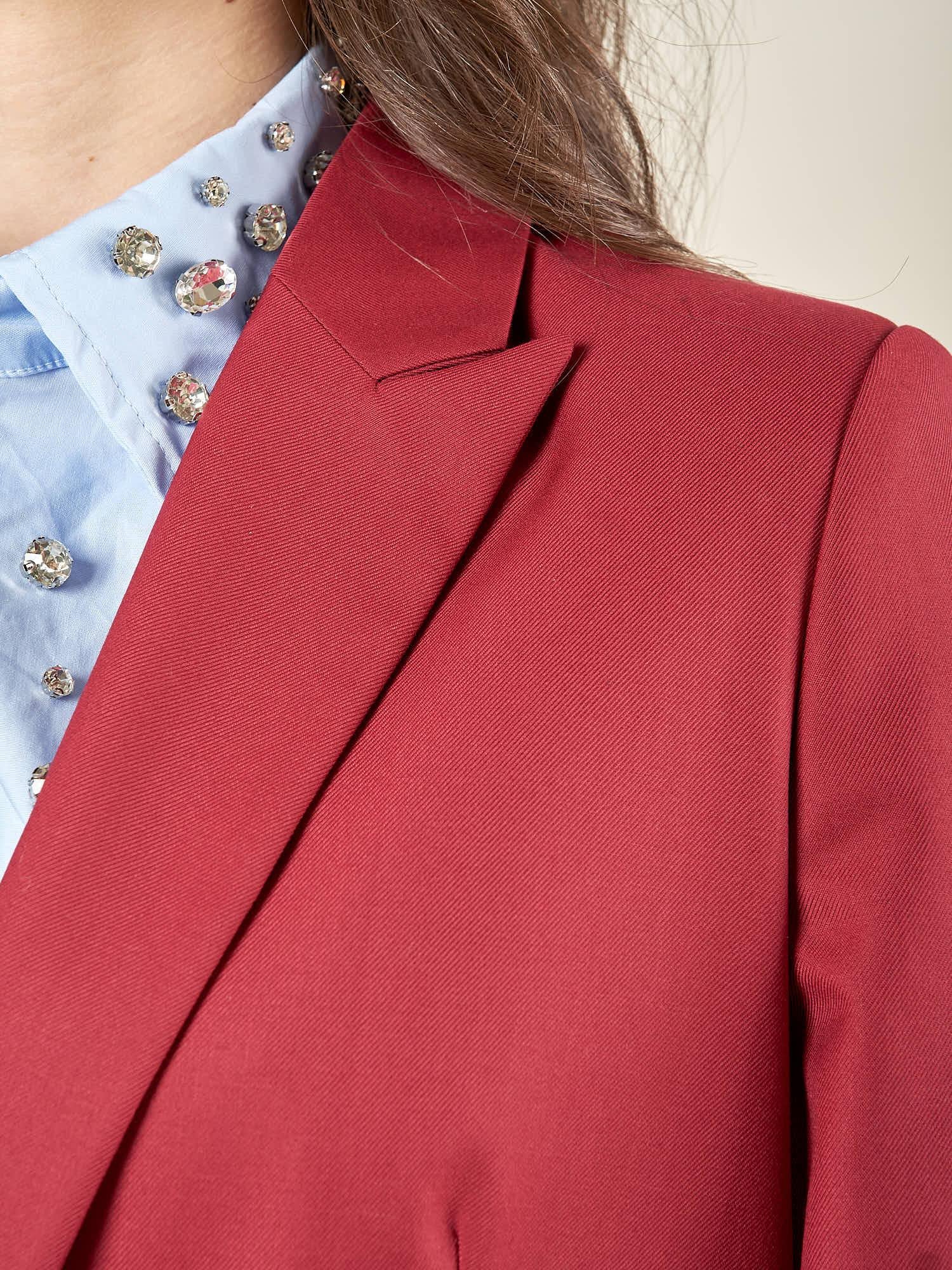 Giacca donna monopetto. Petto a lancia, bottone a contrasto e tasche a pattin GI003118 BORDEAUX ARTIGLI