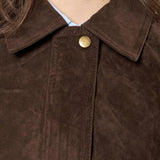 Bomber donna effetto scamosciato. Zip frontale, tasche a filetto e collo a camicia. HM2513 MARRONE FORGET-ME-NOT