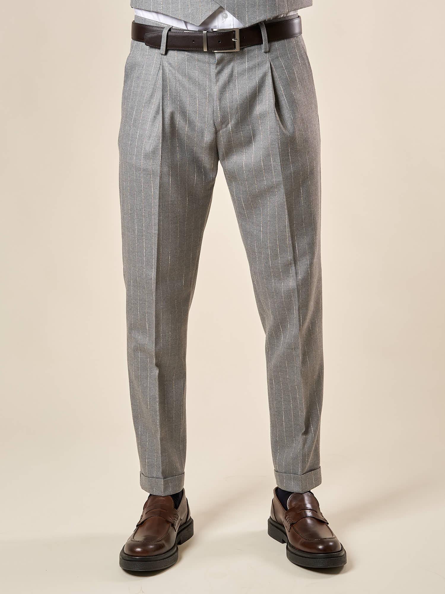 Pantalone da Uomo Gessato con Pence  Tasche allAmericana e Risvolto, Vestibilità Comoda OE1F2W5P24 GRIGIO OVER-D