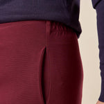 Pantalone Donna Curvy in Punto Milano  Vestibilità a Sigaretta, Tasche a Filetto, Lunghezza alla Caviglia. F708YBFAGGIA AMARONE Lizalù