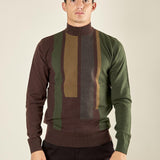 Maglia invernale da uomo in misto viscosa con collo lupetto e righe verticali. Calda, elegante e confortevole, perfetta per look casual o raffinati. MI3174H MORO HAMAKI-HO