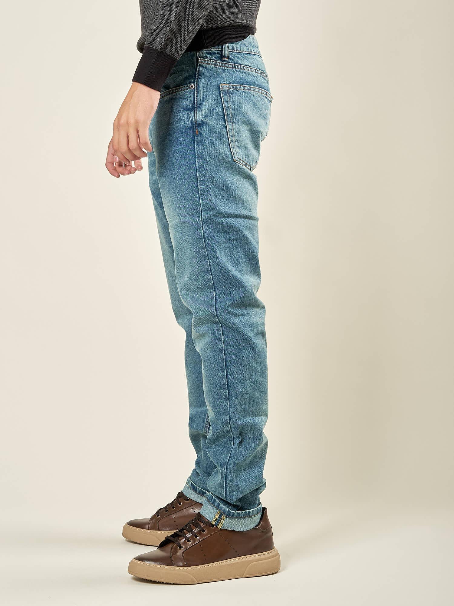 Jeans Uomo 5 Tasche Regular Fit Lavaggio Medio. M49305 DENIM GUY