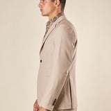 Giacca da Uomo Due Bottoni con Tasche a Toppa  Eleganza Casual e Stile Sartoriale. GAI1622H BEIGE HAMAKI-HO