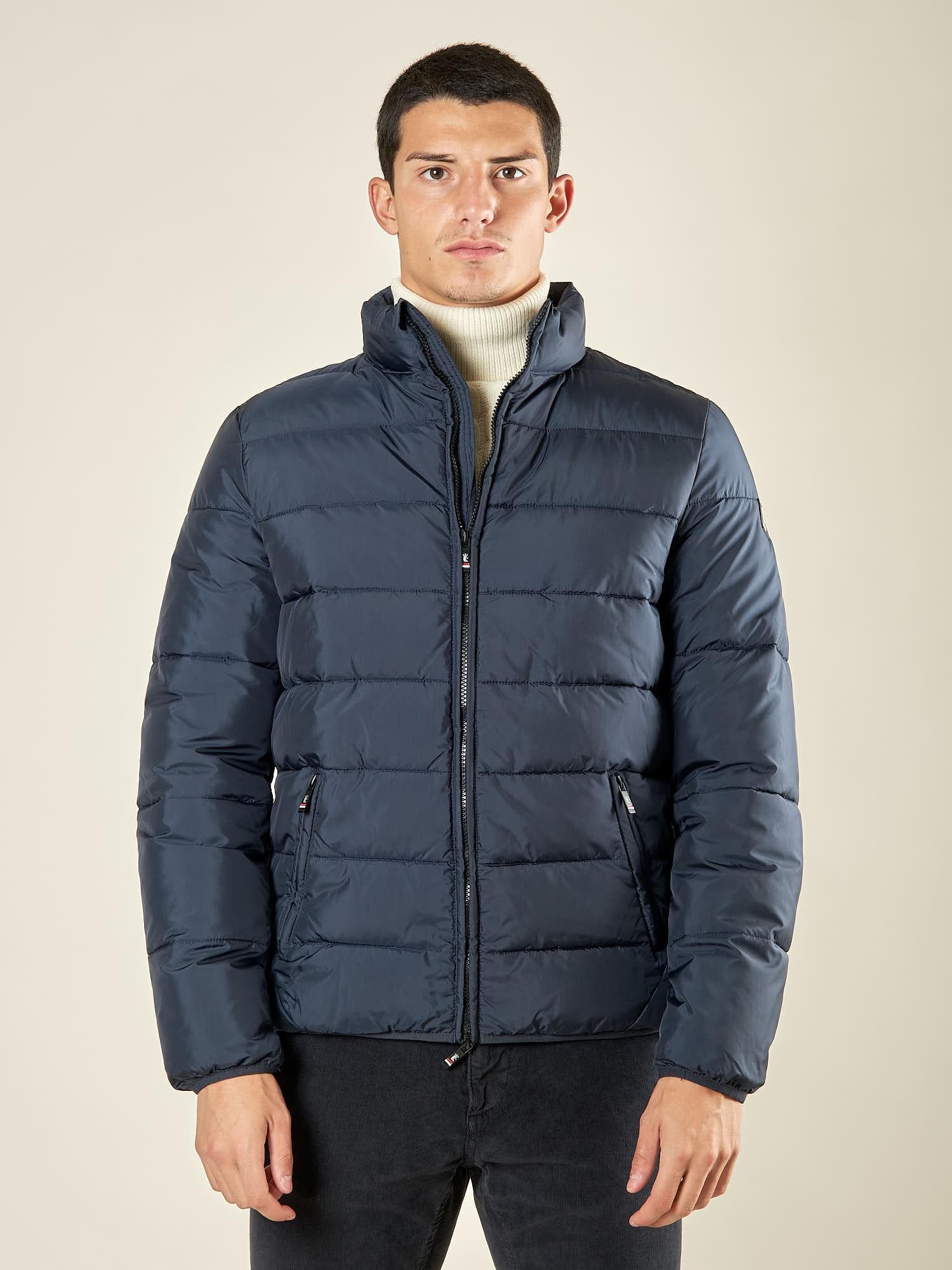 Giubbino Uomo Trapuntato. Protezione, Stile e Comfort per lInverno. DM8581 BLU DATCH