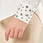 Camicia donna in cotone con pietre sui polsi. Manica lunga, bottoni tono su tono. CA003361 PANNA ARTIGLI