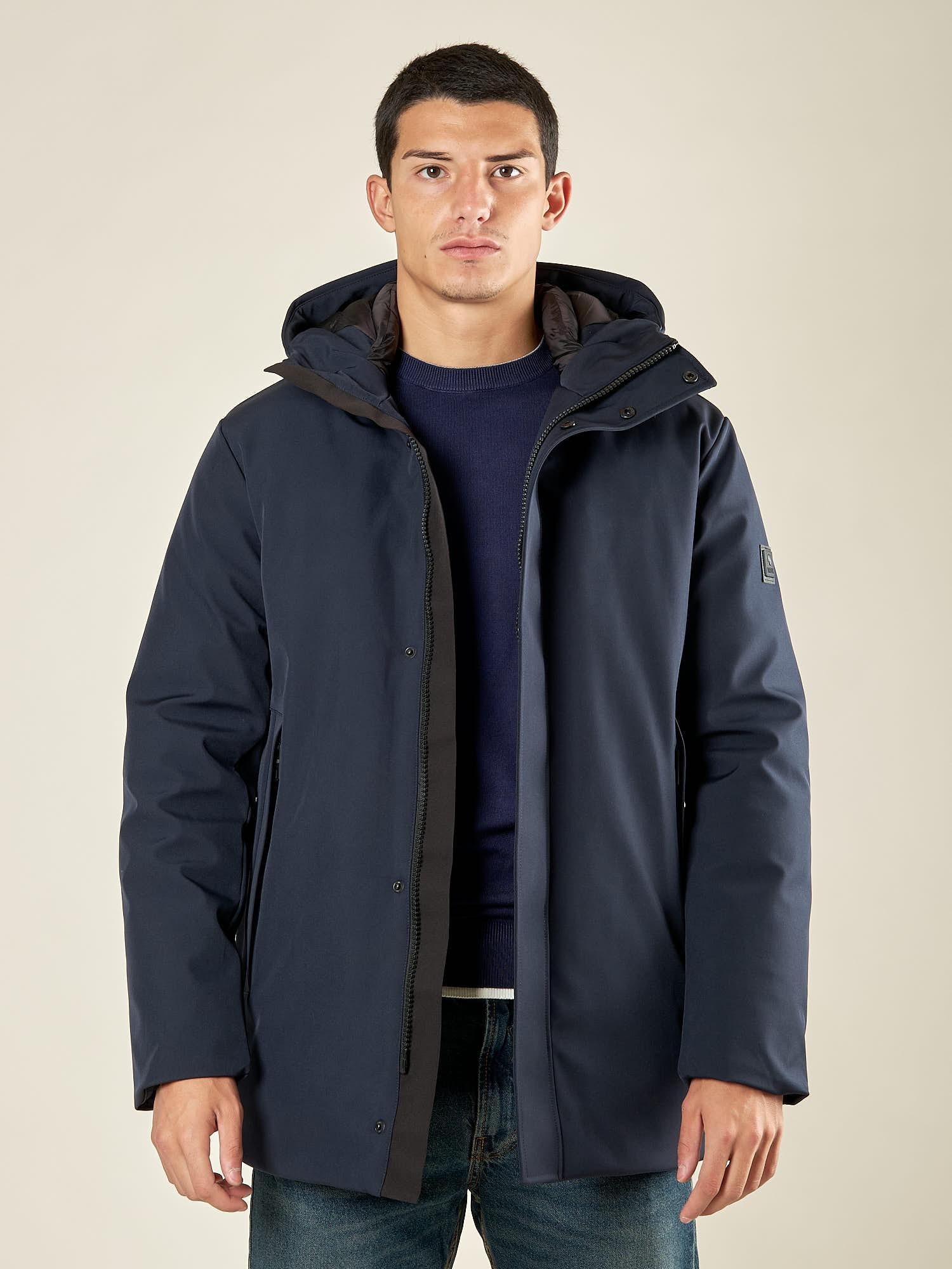 Giubbino Uomo Invernale Soft Shell con Cappuccio. Lunghezza Media. DM9623 BLU DATCH