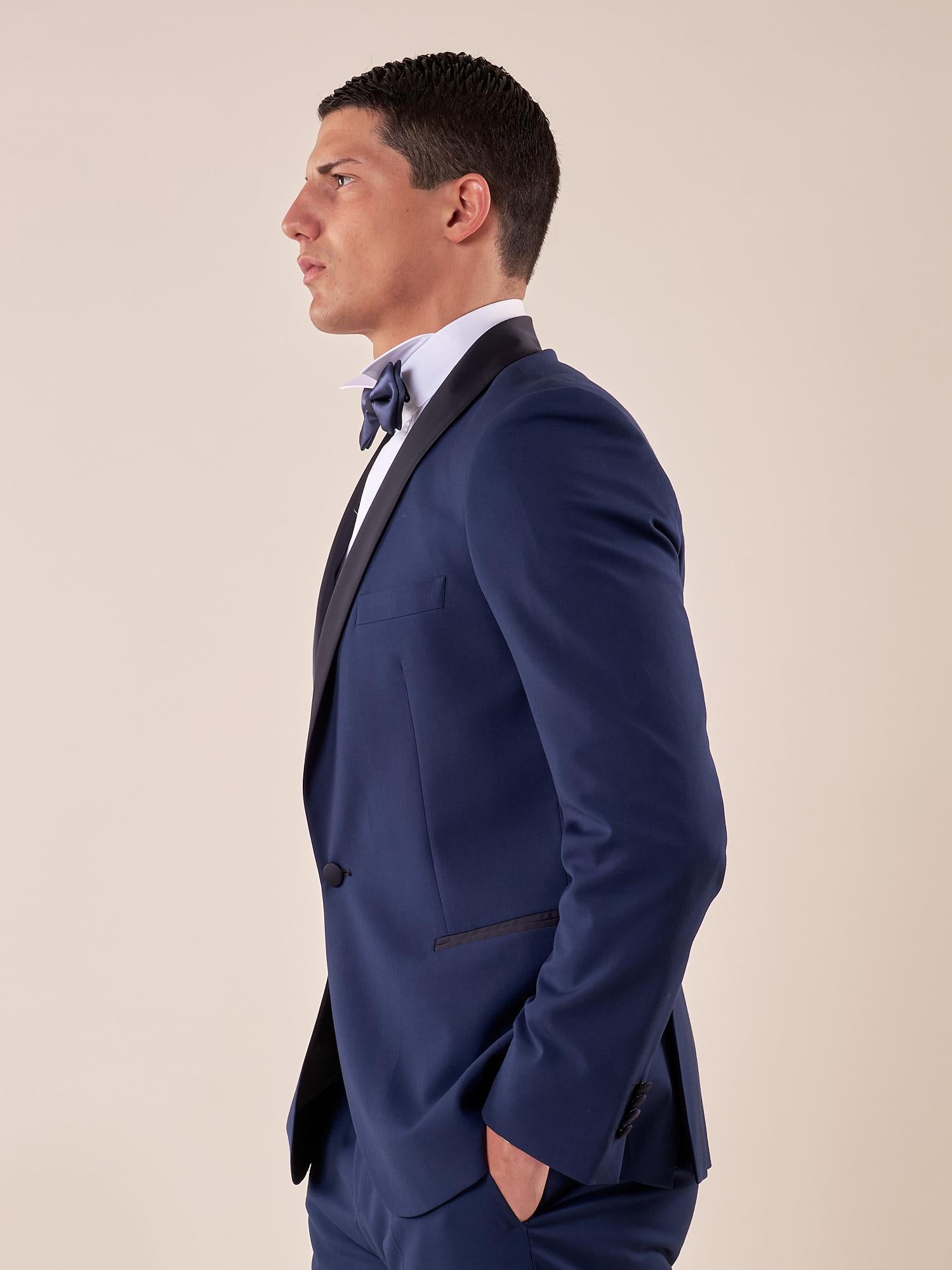 Abito smoking cerimonia elegante giacca monopetto uomo. TM/NAPOLIPRS AVION ITALIAN FORMAT