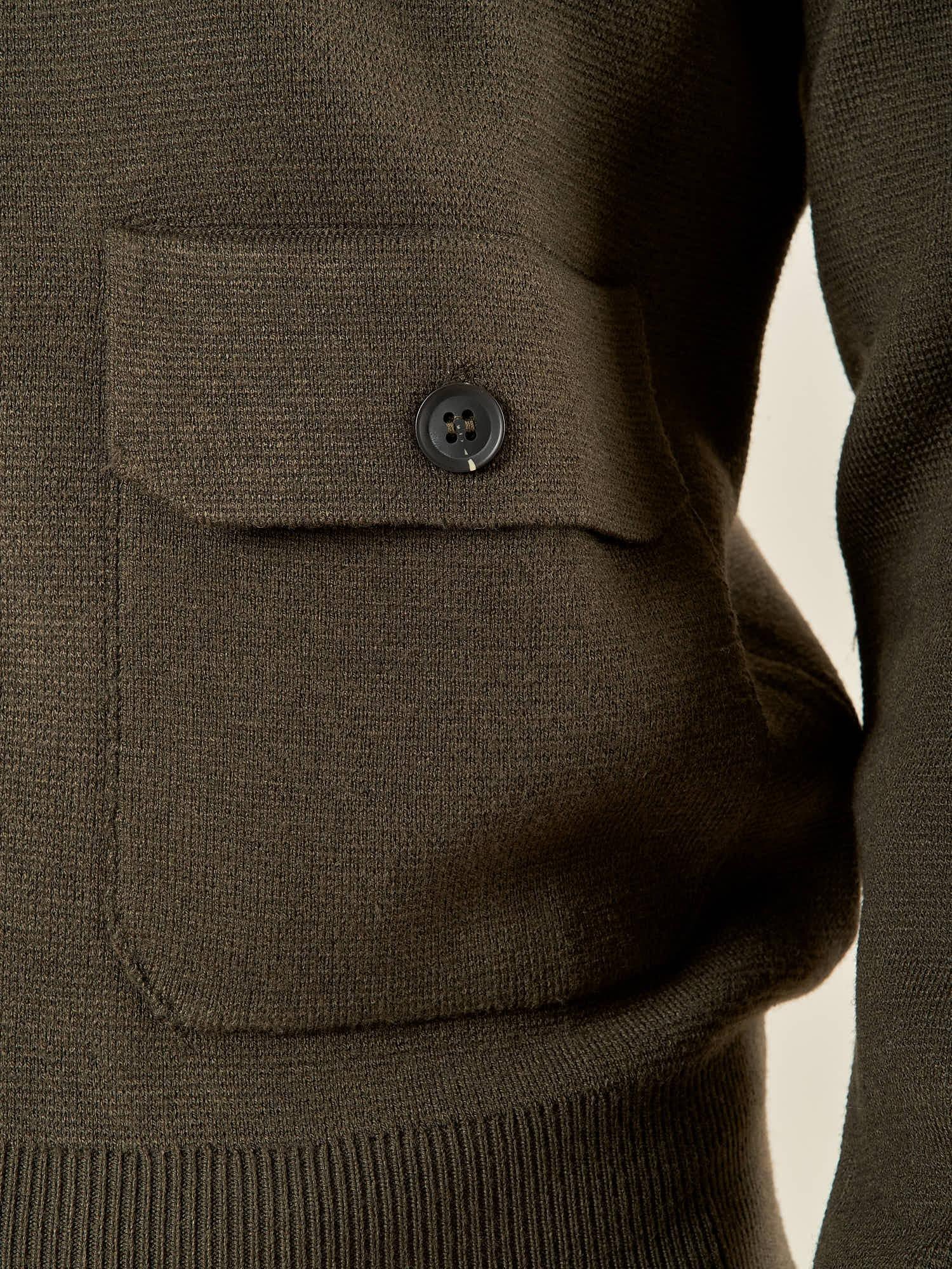 Maglia da Uomo Invernale in Misto Lana con Zip e Tasche con Pattine. Calda, Elegante e Funzionale. CON4061225 FOREST CONSENSO
