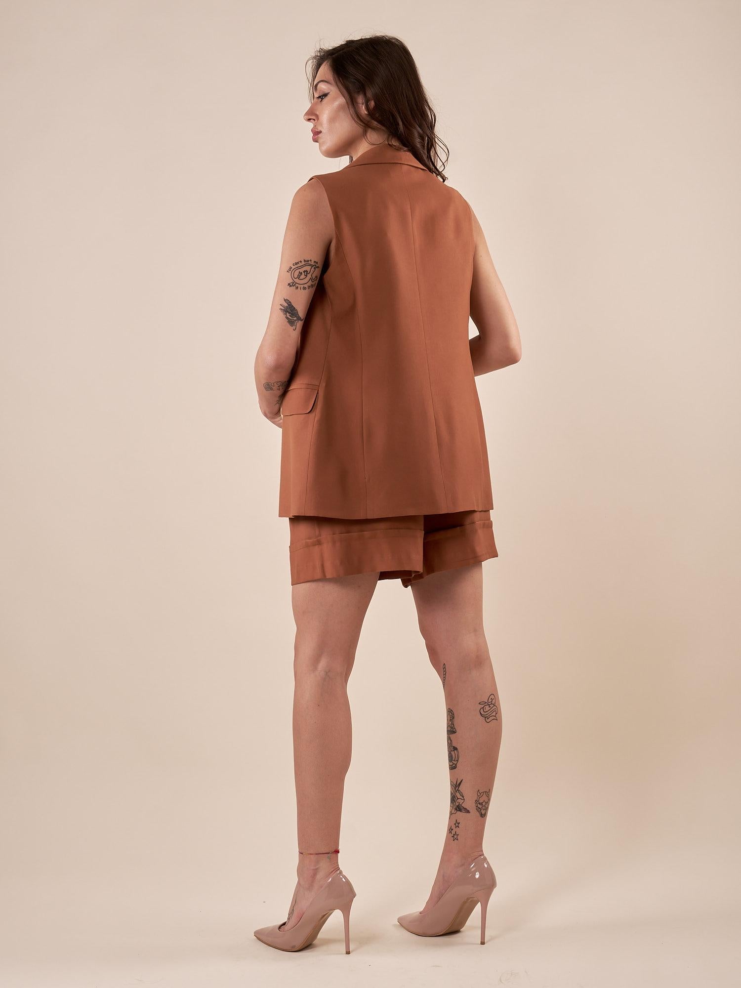 Gilet Donna in Misto Viscosa  Eleganza Versatile per Ogni Stagione GL001804 CUOIO ARTIGLI 