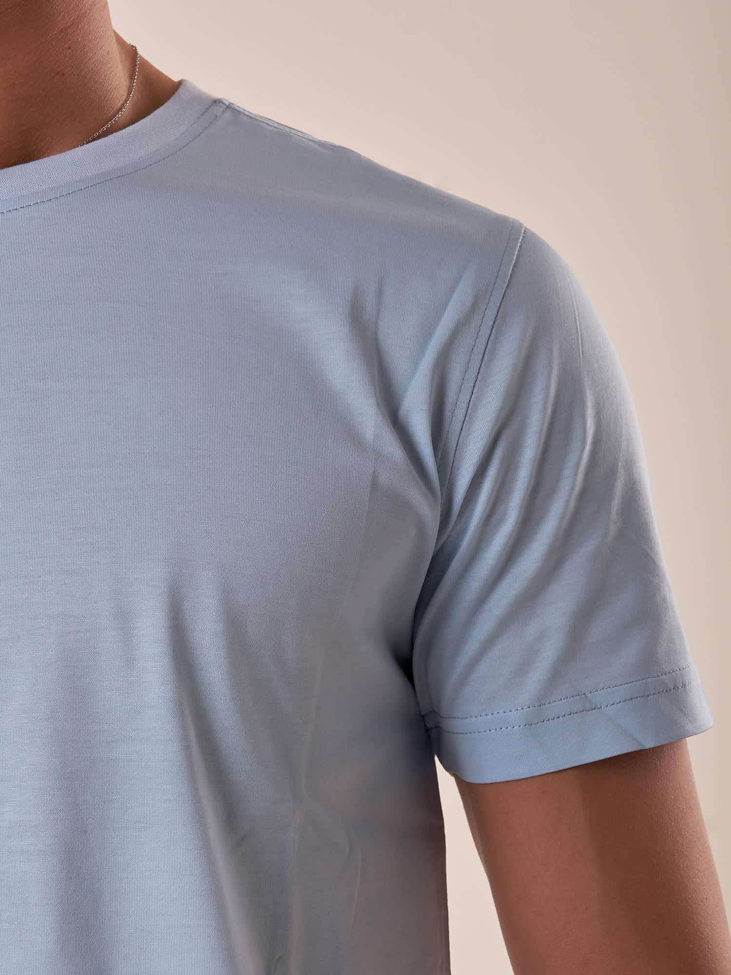 T-Shirt manica corta 100% cotone mercerizzato uomo. DM9302 SKY BLUE DATCH 