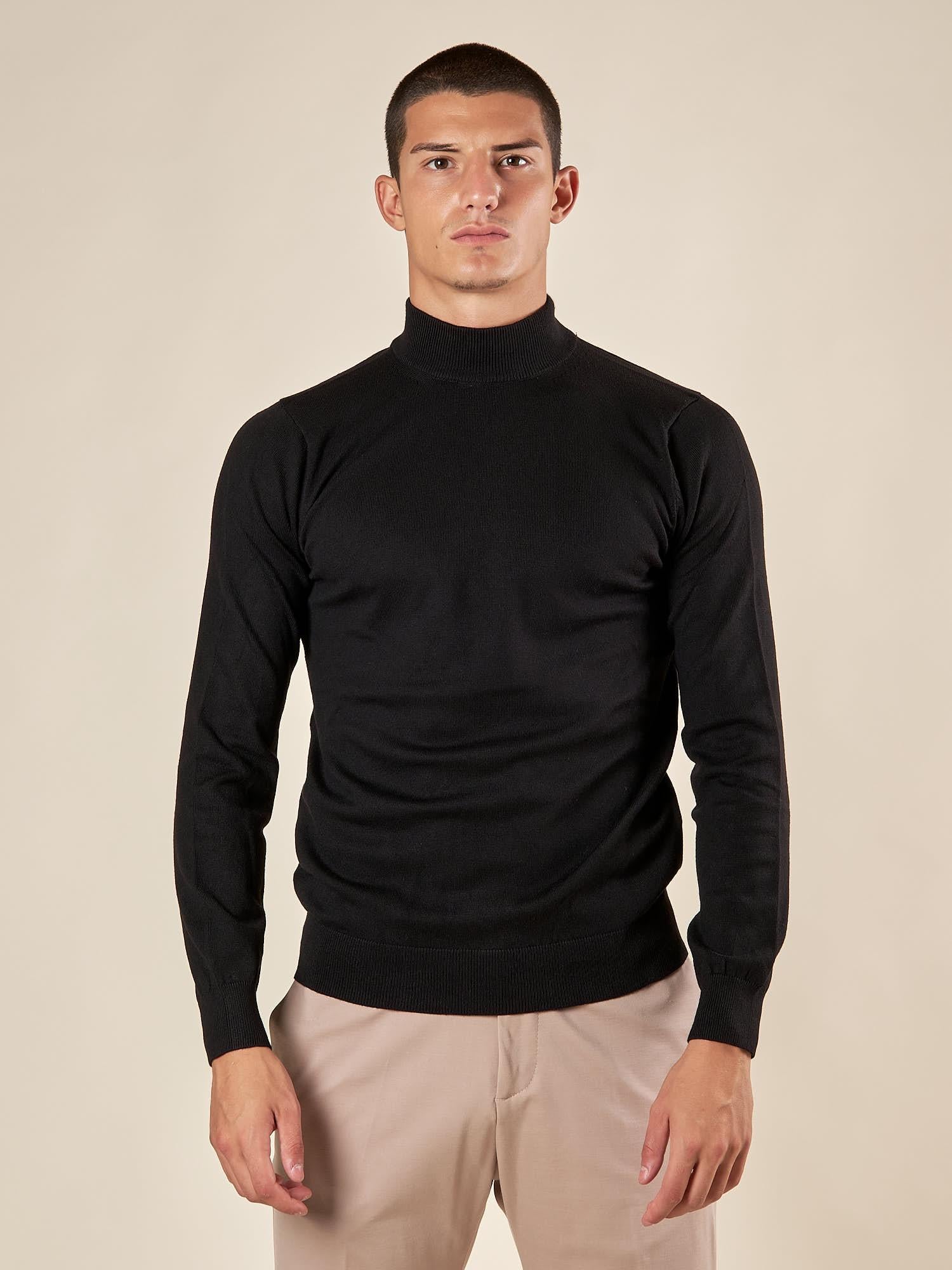 Lupetto Uomo in Misto Lana. Calore naturale e stile essenziale per linverno CON/3013900 BLACK CONSENSO 