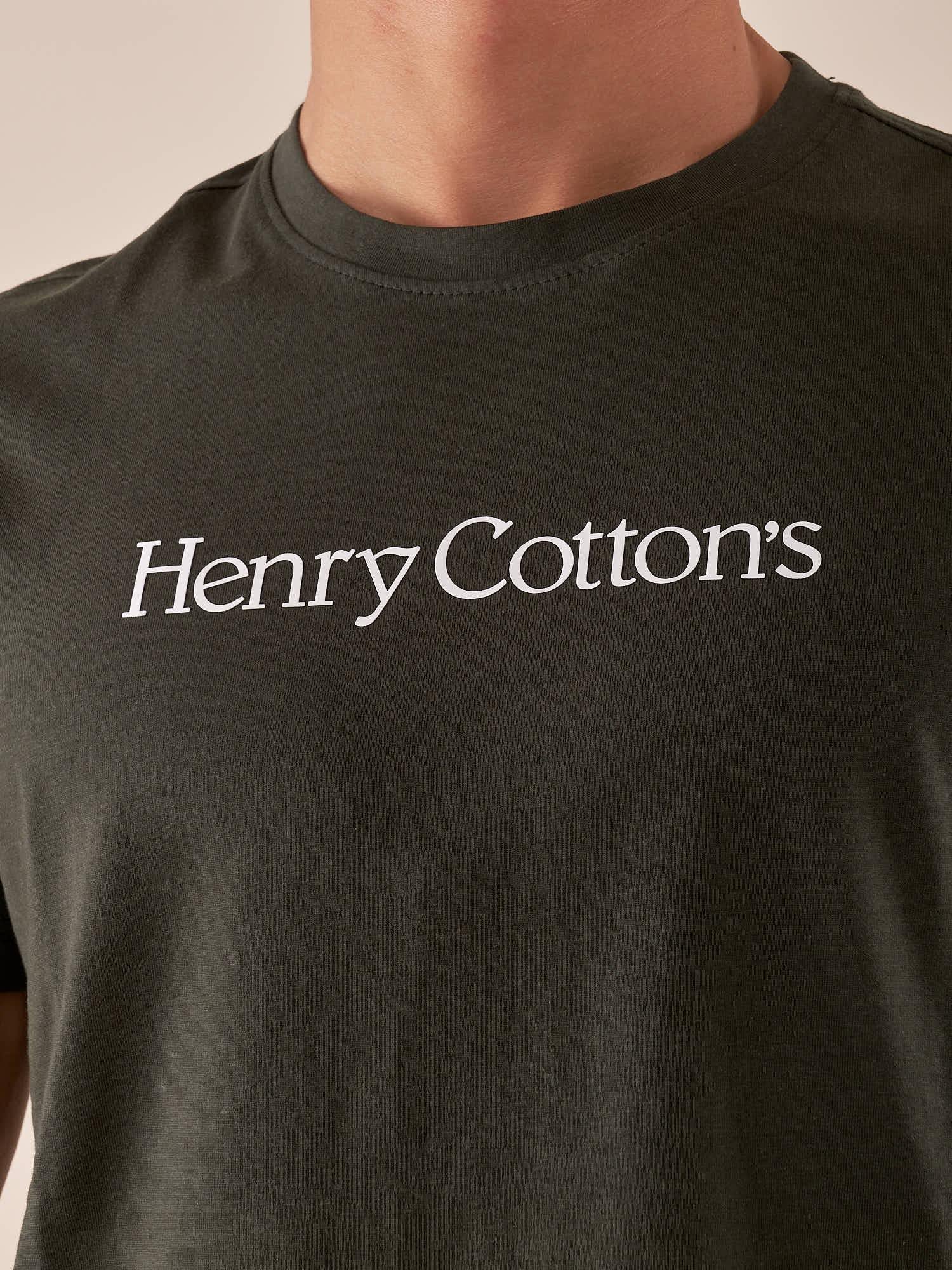 T-shirt Uomo manica corta in cotone 100% con logo stampato a contrasto TS616034 VERDE Henry Cotton's 