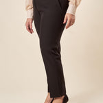 Pantalone Donna Curvy in tessuto tecnico con spacchetto e bottone oro. F299YBFALIDA NERO Lizalù 