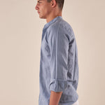 Camicia da uomo in lino e cotone a manica lunga con collo alla coreana. M49069 CIELO GUY 