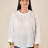 Blusa Donna Curvy Manica Lunga con Scollo a Barca e Risvolto  Vestibilità Svasata ed Elastico sui Polsi. F551YBFKIKI PANNA Lizalù 