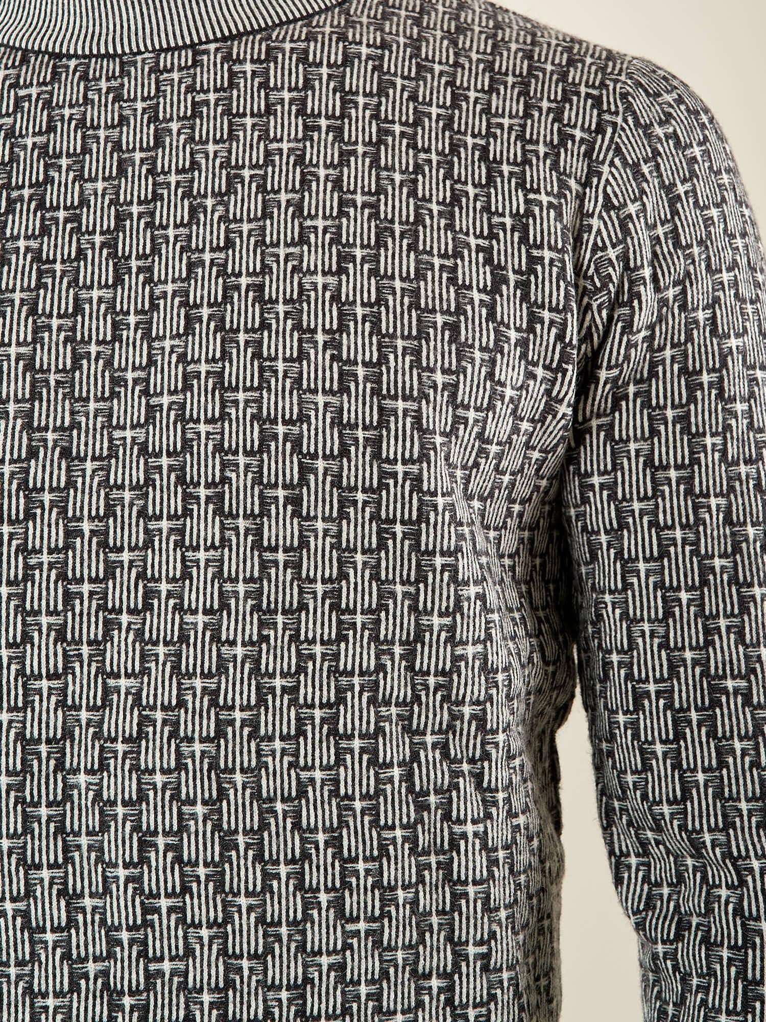 Maglia Uomo Manica Lunga Girocollo Strutturata. Comfort e Stile per Ogni Occasione OE1F2W5M69 NERO OVER-D 