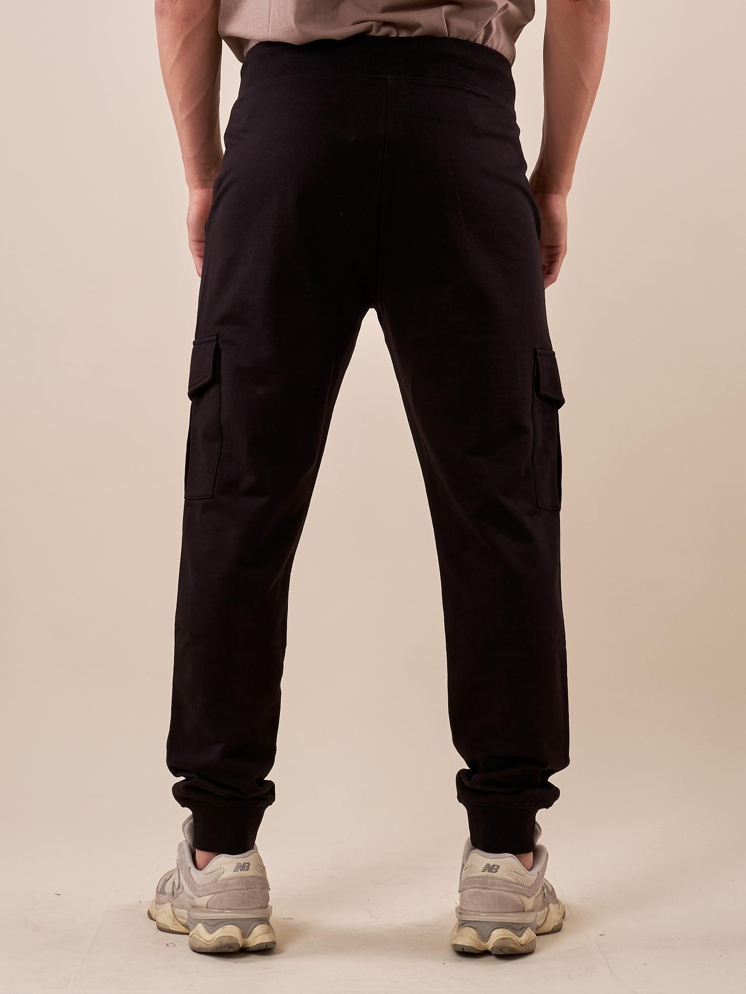 Pantalone lungo in felpa da uomo con tascone laterale. DM9204 NERO DATCH 