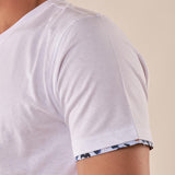 T-Shirt Uomo Manica Corta Finto Serafino con Riporti Fantasia  100% Cotone BAM5454 BIANCO BACI & ABBRACCI 