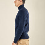 Maglia Uomo Collo Lupetto in Misto Lana. Comfort Termico e Stile Minimal. CON415225 INCHIOSTRO CONSENSO 