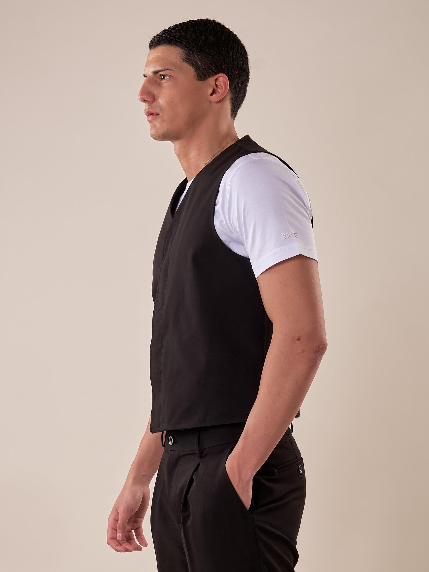 Gilet uomo abbottonatura nascosta OE1S2S5I01 NERO OVER-D 