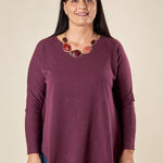 Maglia Donna Curvy in Viscosa  Scollo a V, Manica Raglan e Micro Paillettes Tono su Tono. F768YBFAZ23804 BURGUNDY Lizalù 