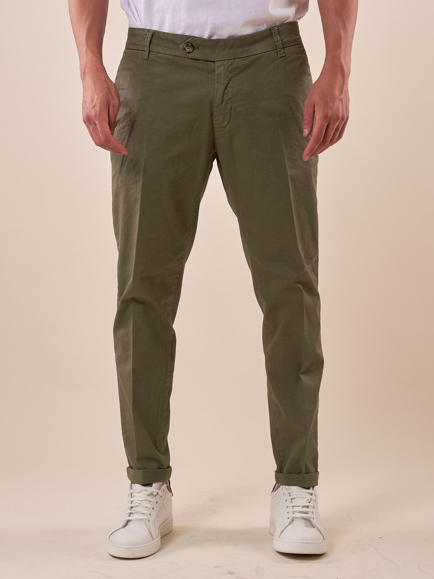 Pantalone Uomo Capri Slim in Cotone Elasticizzato con Tasche allAmericana GPE500 VERDE SALVIA BLACKSUNDAY 