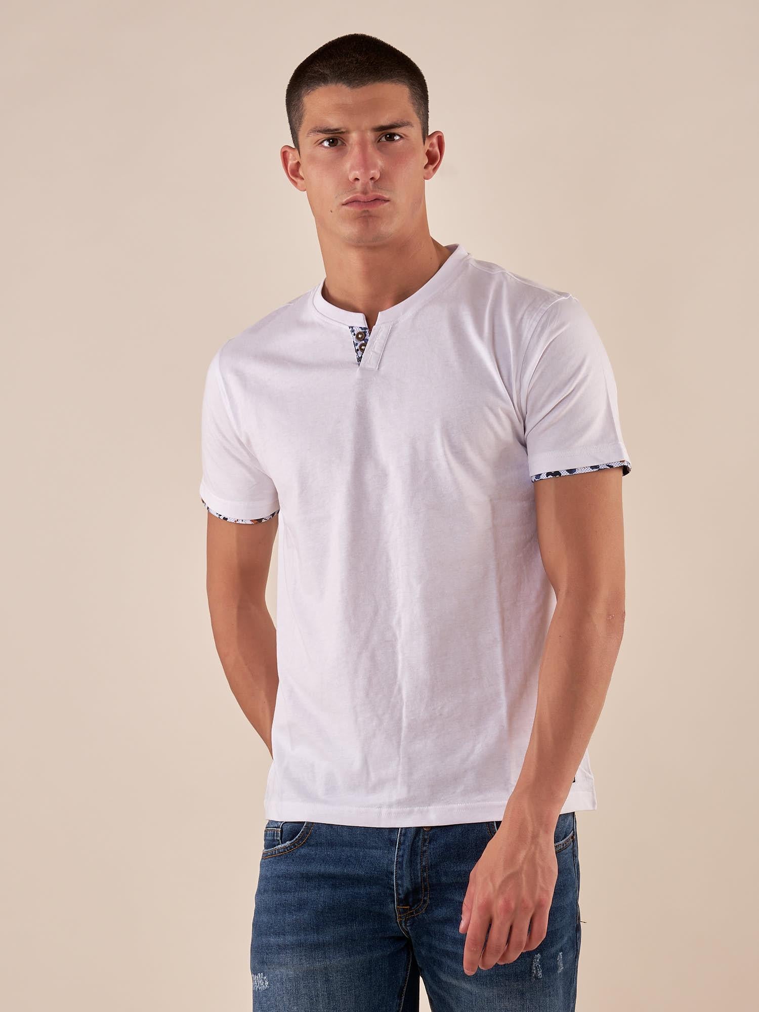 T-Shirt Uomo Manica Corta Finto Serafino con Riporti Fantasia  100% Cotone BAM5454 BIANCO BACI & ABBRACCI 