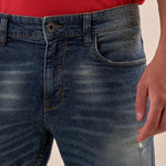 Bermuda di Jeans Uomo con Sabbiatura e Rotture. M48664 DENIM SUPERIOR VINTAGE Uomo 