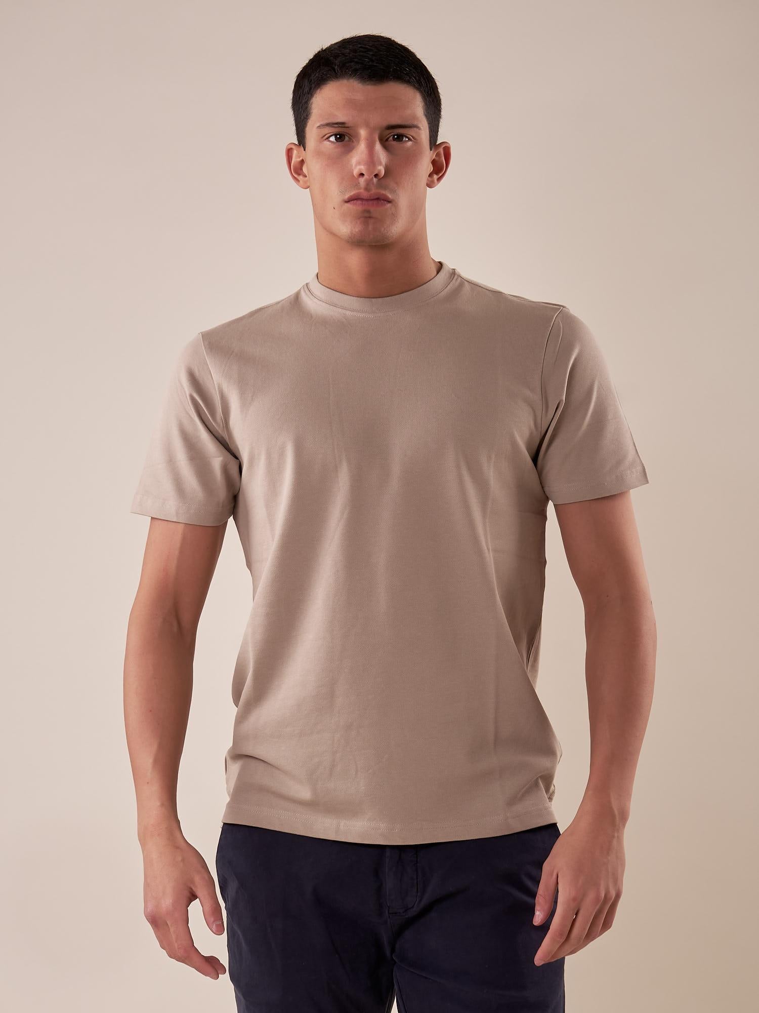 T-Shirt cotone piquet stretch manica corta uomo. CON2802425 SAND CONSENSO 