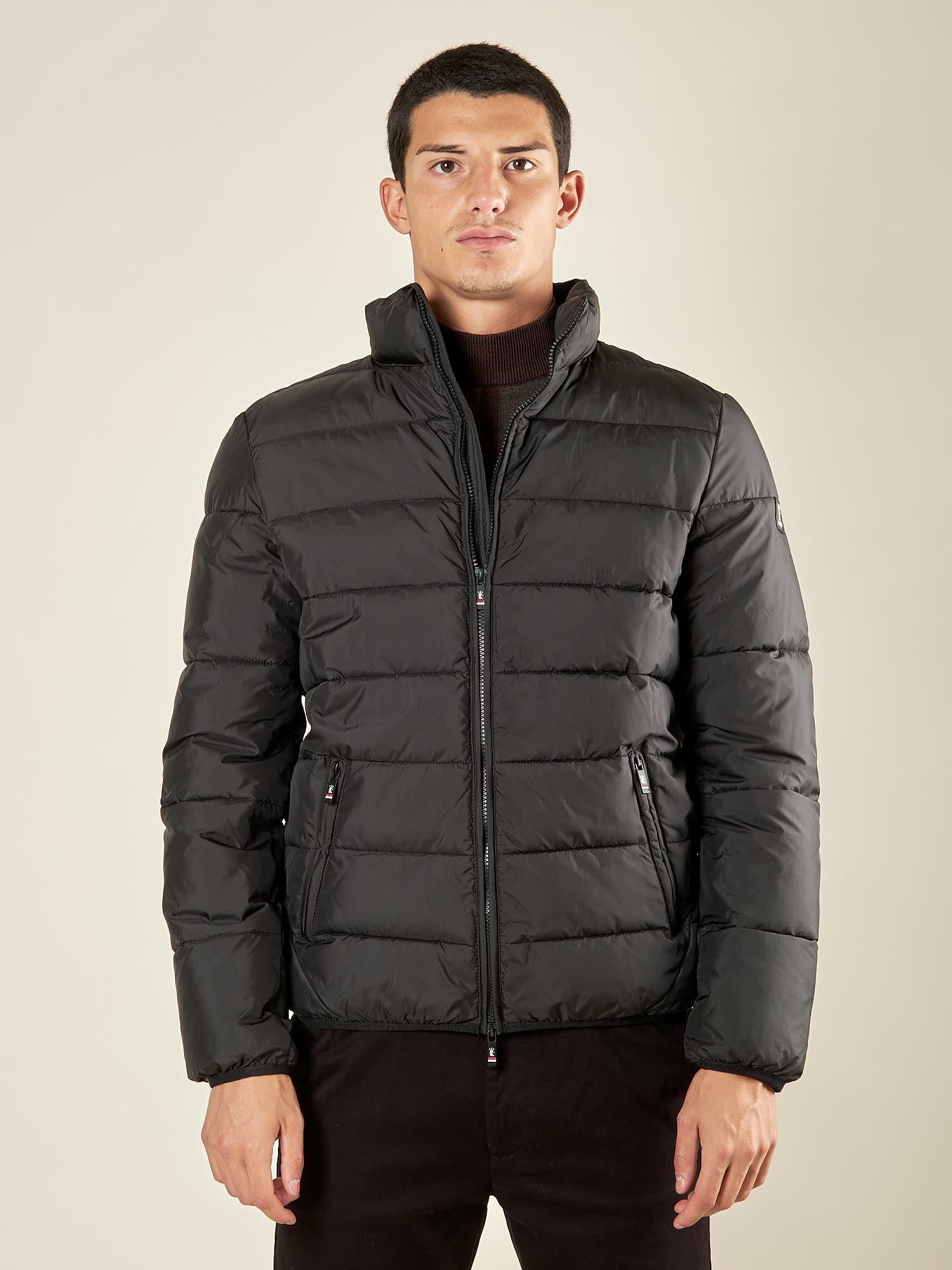 Giubbino Uomo Trapuntato. Protezione, Stile e Comfort per lInverno. DM8581 NERO DATCH 