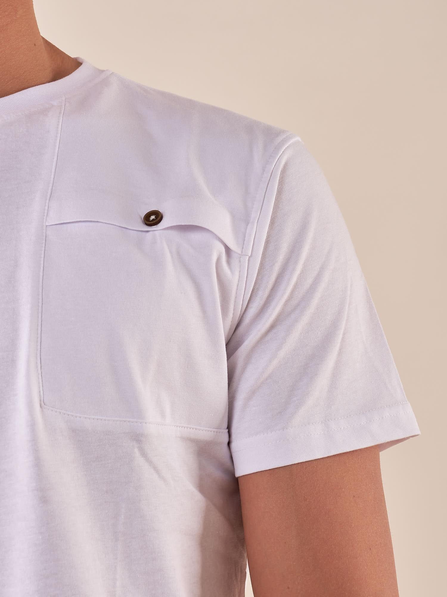 T-shirt Uomo manica corta in Cotone 100% con taschino e bottone. BAM5451 BIANCO BACI & ABBRACCI 