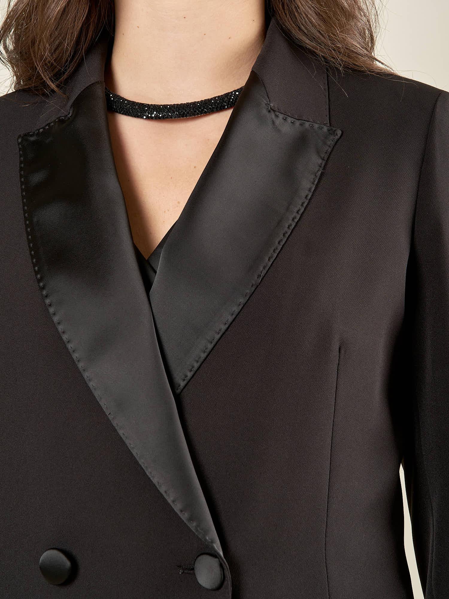 Giacca donna smoking doppio petto, con revers a lancia, tasche e bottoni in raso. GI003042 NERO ARTIGLI 