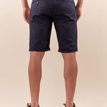 Bermuda Uomo chino in raso di cotone con pence e risvolto. CON2744425 NAVY CONSENSO 