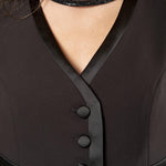 Gilet donna corto con bordi in raso. Tasche a filetto e bottoncini tono su tono. GL003001 NERO ARTIGLI 