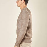 Maglia Uomo Invernale in Morbido Tessuto con Mezzo Collo Rigato. Eleganza e Comfort in un Solo Capo. DM9572 TORTORA DATCH 