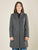 Cappotto donna monopetto. Due bottoni, tasca a pattina e vestibilità affiancata.