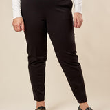 Pantalone Donna Curvy in Punto Milano  Vestibilità a Sigaretta, Tasche a Filetto, Lunghezza alla Caviglia. F708YBFAGGIA NERO Lizalù 