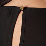 Blusa Donna Curvy Girocollo  Dettaglio in Metallo, Pience Frontali e Polsino Dritto. F708YBFSELE NERO Lizalù 