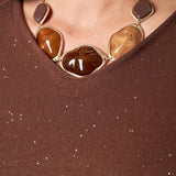 Maglia Donna Curvy in Viscosa  Scollo a V, Manica Raglan e Micro Paillettes Tono su Tono. F768YBFAZ23804 MOCHA Lizalù 