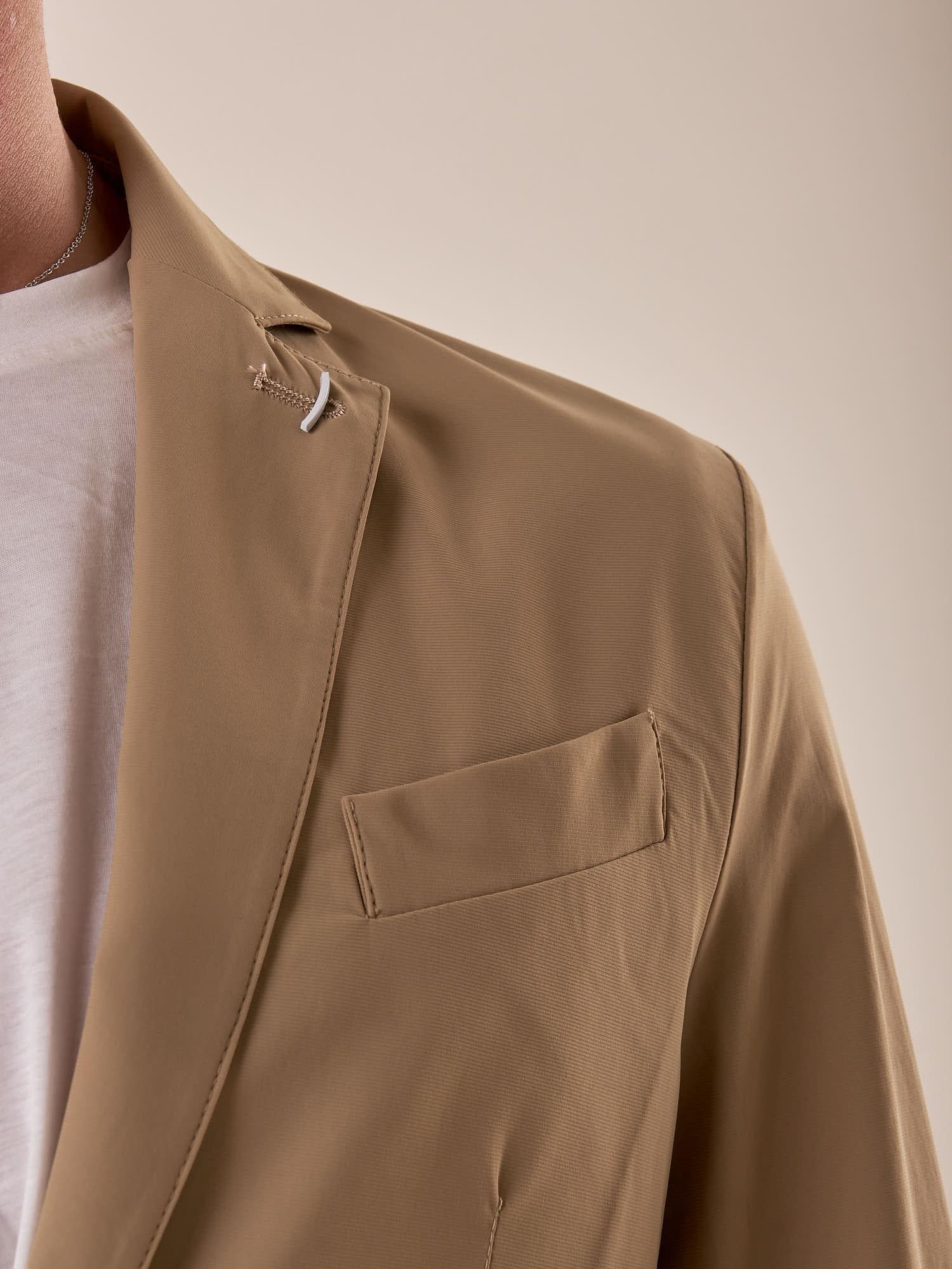 Giacca uomo tessuto tecnico stretch due bottoni tasca a toppe. OC1S2S5G01 BEIGE OVER-D Uomo 