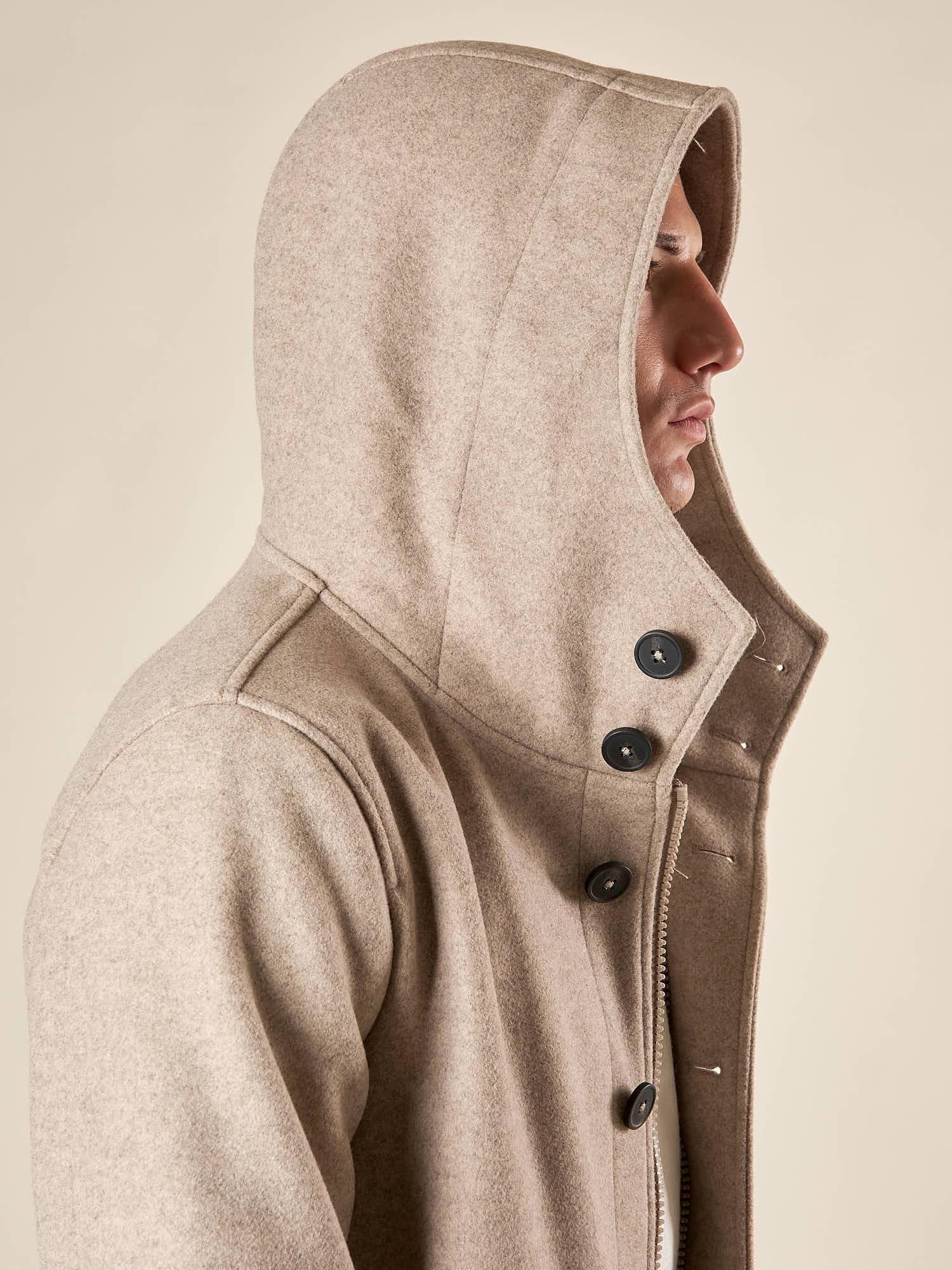 Parka Uomo con Cappuccio e Tasche con Pattine. CP14H BEIGE HAMAKI-HO 