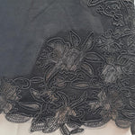 T-Shirt Donna in Cotone Elasticizzato con Ricamo Floreale. TS004896 NERO ARTIGLI 