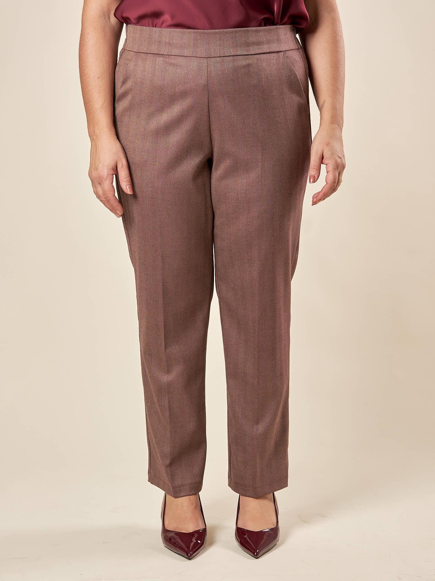 Pantalone Donna Curvy con Elastico  Eleganza e Comfort per Ogni Giorno. F646YBFDIOMIRA AMARONE Lizalù 